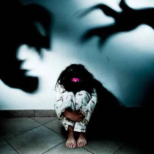 Violenze di gruppo su minori: arresti a Cislago e Desio