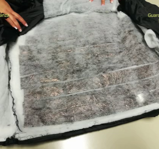 50 chili di coca dal Sudamerica, quindici arresti della Gdf tra Milano e Pavia