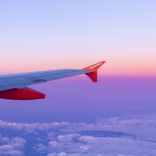 Una pavese riceve 250 euro per volo in ritardo Easyjet Palermo-Milano