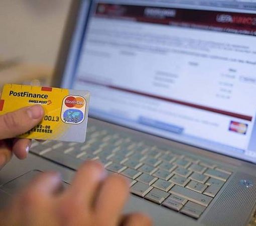 I consigli utili di Poste Italiane contro le frodi online