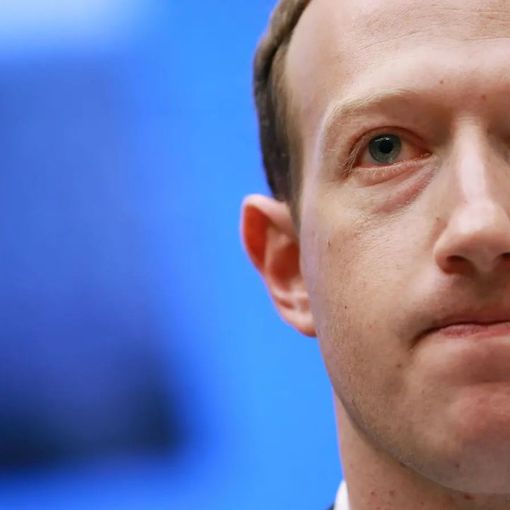 Fanno pace Zuckerberg e la piccola ed agguerrita start up milanese: Facebook risarcisce Business Competence