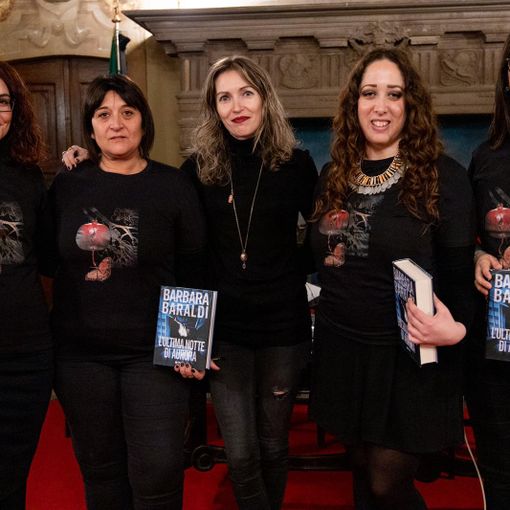 Gambolò, tante persone al salone Litta per conoscere da vicino Barbara Baraldi