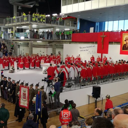 Teresio Olivelli è Beato, oltre 3.000 persone alla cerimonia al palasport di Vigevano