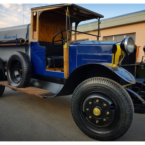La collezione mezzi storici ‘Marazzato’ in mostra ad ‘Automotoretrò’