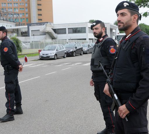 Carabinieri e Poliziotti, forze dell’ordine: grazie. Di Andrea Pasini
