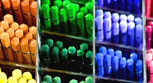 Parlamento Ue: stop ai cosmetici testati sugli animali entro il 2023