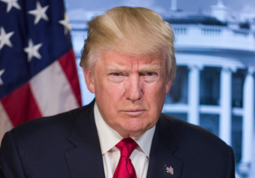 Coronavirus, Donald Trump blocca i voli dall'Europa verso gli USA per 30 giorni