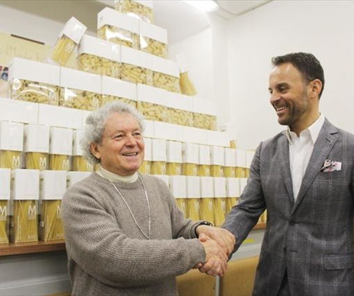 Cristiano Bilucaglia: “A Natale con le bollette azzerate doniamo panettoni ai poveri”