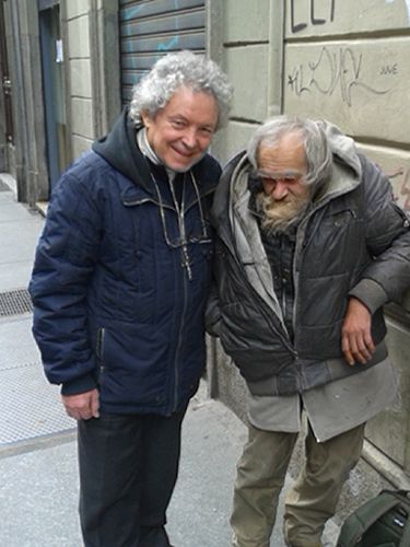 Mensa dei poveri, Don Adriano Gennari ringrazia i benefattori