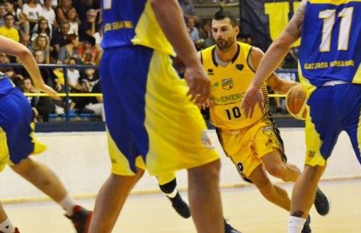 Basket serie C Gold, Vigevano batte Gazzada e blinda il primo posto in classifica