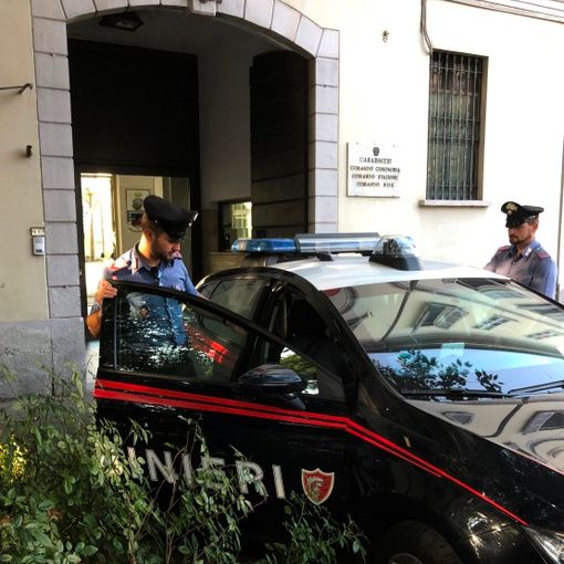 Tentano di rubare scarpe al centro commerciale di Montebello, nei guai 4 rumene