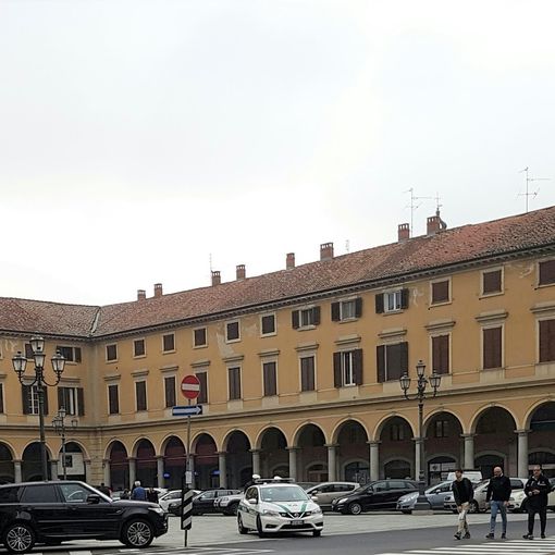 Garlasco: il comune non farà pagare la Tari dei mesi di chiusura per l’emergenza Covid a commercianti ed esercenti