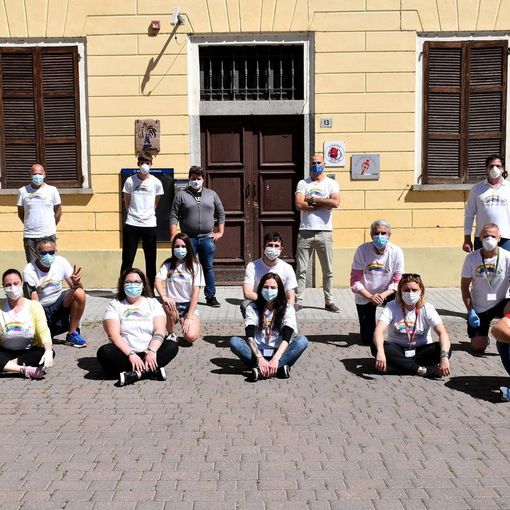 Robbio, il prezioso lavoro dei volontari nella distribuzione dei giornali volge al termine. Consegnati più di 5000