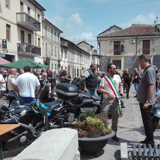 - FOTONOTIZIA - Tromello, celebrato il 1° memorial motociclistico per Gianluca Codegone