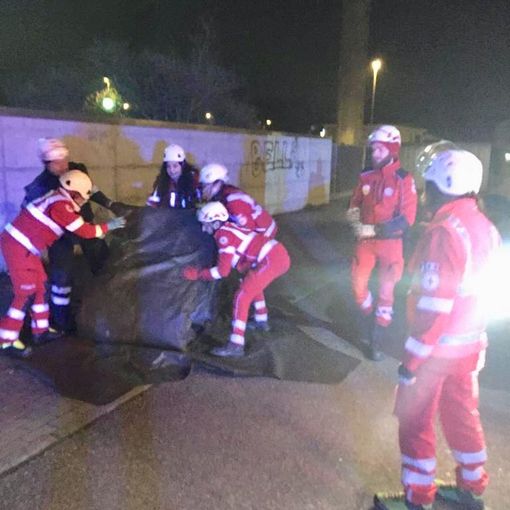 Mortara, ieri sera (sabato) maxi simulazione. Impegnati pompieri, polizia locale e croce rossa