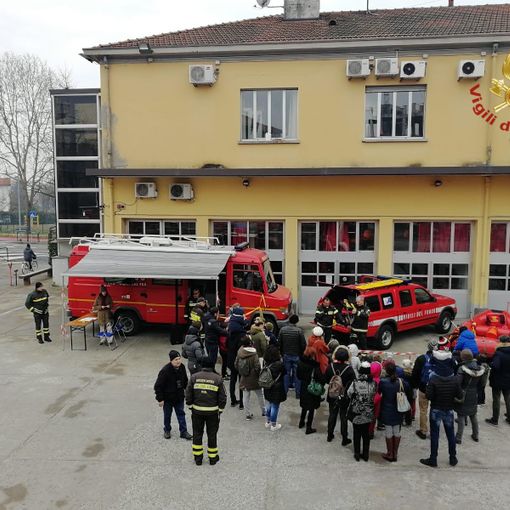 Pavia: i vigili del fuoco aprono le porte della caserma ai più piccoli