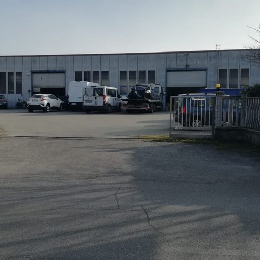 Cilavegna: precipita da un'altezza di 8 metri, grave un idraulico