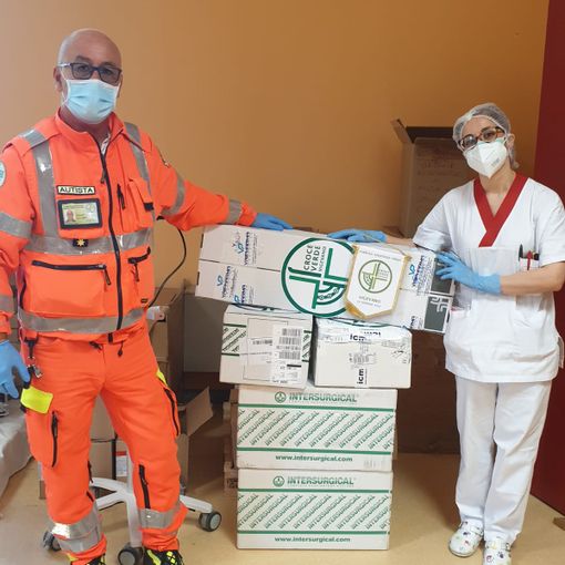 Vigevano: la Croce Verde dona nuovo materiale sanitario alla rianimazione dell'ospedale civile