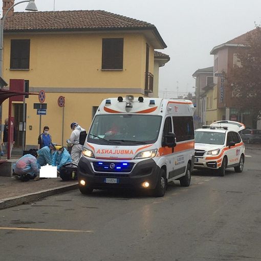 Sannazzaro: accusa un malore in via Mazzini, deceduto un 71enne