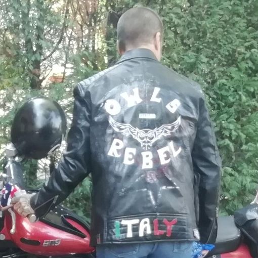 Casi di minori “allontanati”, i Bikers Owls Rebel Italia di Vigevano manifestano a Reggio Emilia