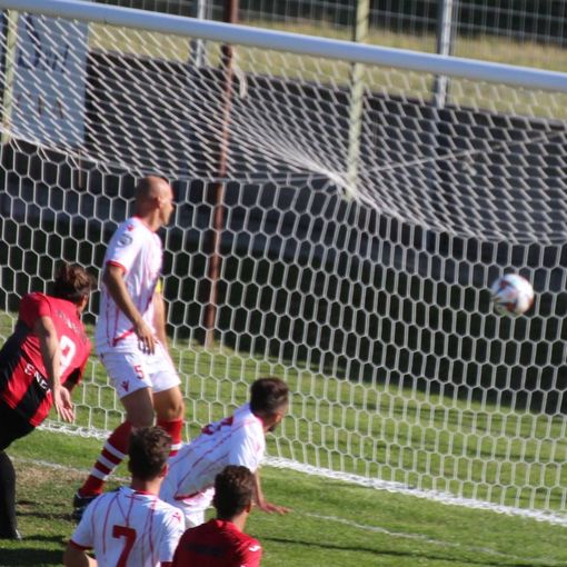 Calcio serie D: Romano fa sognare l'OltrepoVoghera, sconfitto anche il Varese