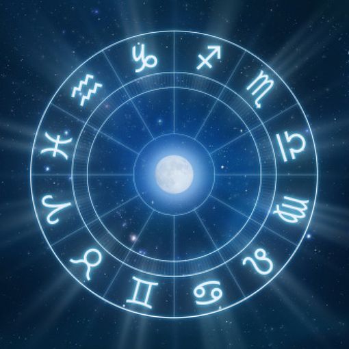 Cosa dicono le stelle: ecco l'oroscopo di Corinne dal 12 al 19 aprile