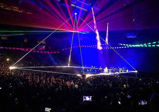 Il Forum di Assago ai piedi di Roger Waters