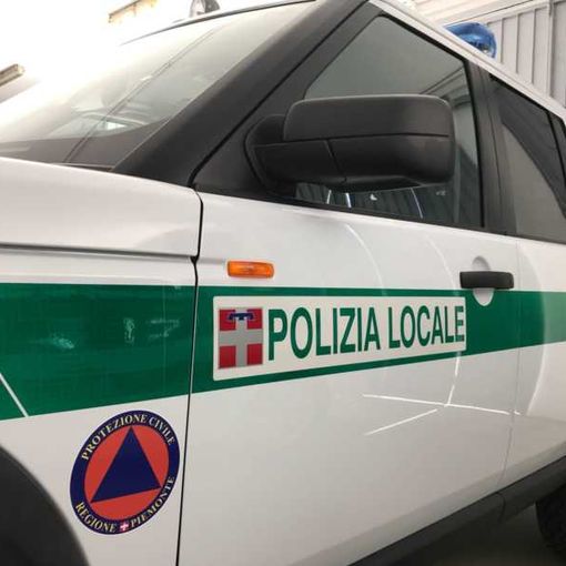 Clandestino aggredisce gli uomini della polizia locale di Trecate: arrestato