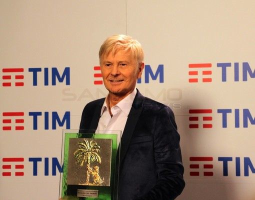Ron e il suo Sanremo: quarto posto e premio della critica &quot;Lucio non amava le grandi vittorie. Questo non è un premio di consolazione, ma un riconoscimento bellissimo&quot;