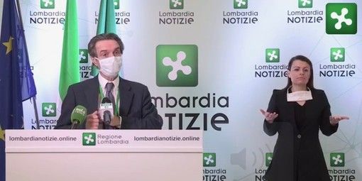 Coronavirus, Fontana: «La curva dei contagi non cresce, ma se non rispettiamo le regole tornerà a salire»