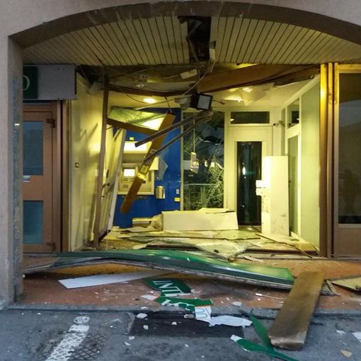 Zinasco: Ennesima spaccata con il trattore &quot;ariete&quot;, ma il colpo fallisce