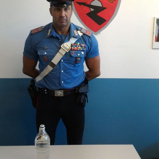 Vigevano: minaccia il suicidio dalla finestra ma viene fermato dai carabinieri