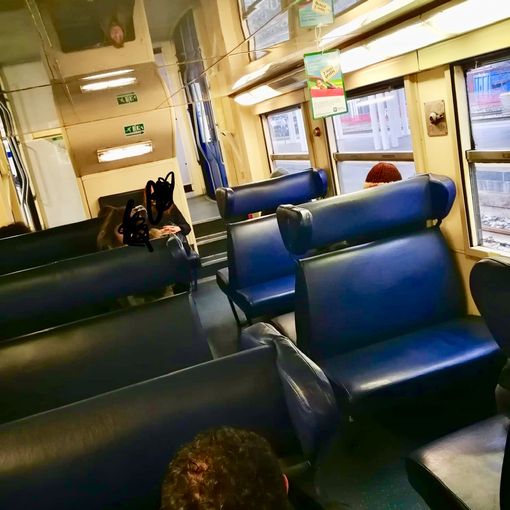 Coronavirus, i treni continuano a rimanere semivuoti sulla linea Milano-Mortara-Alessandria
