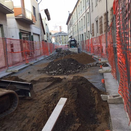 Robbio, agli sgoccioli i lavori in via Marconi. Tempistiche lunghe per le condizioni meteorologiche avverse