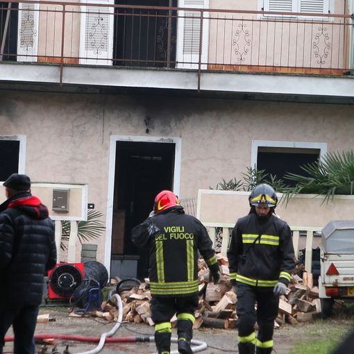 Olevano: rogo in un’abitazione di via Solferino, due cani deceduti per asfissia