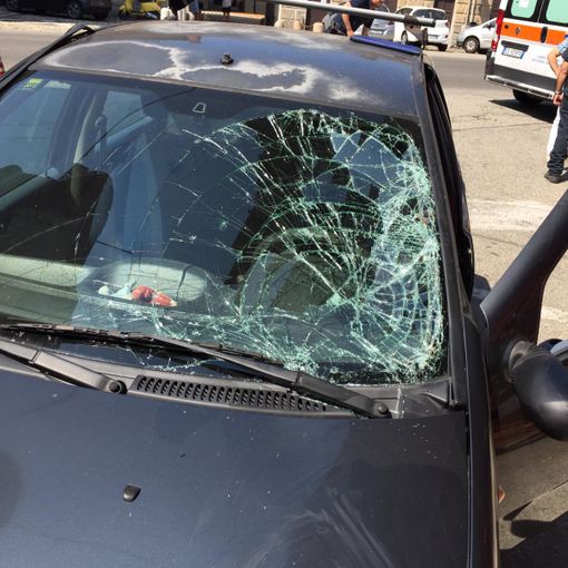 Vigevano: auto investe cinque ciclisti alla Sforzesca