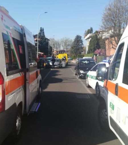Incidente a Buccinasco: cinque bambini coinvolti, per fortuna tutti in codice verde