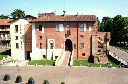 Abbiategrasso: in biblioteca anche al sabato mattina