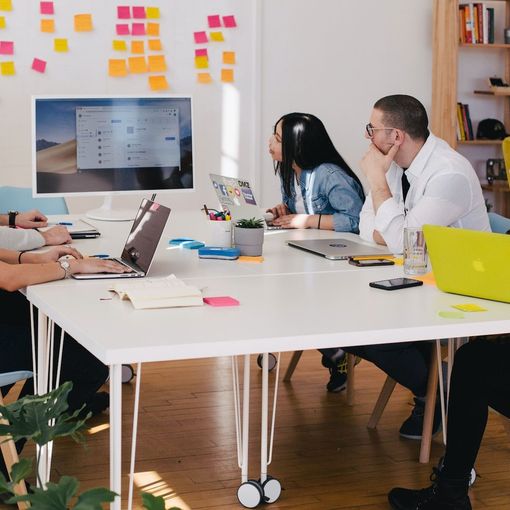 Una guida per avviare il proprio business di flotte aziendali