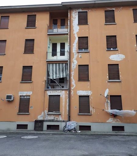 Vigevano: spaccio e degrado nelle case popolari è emergenza