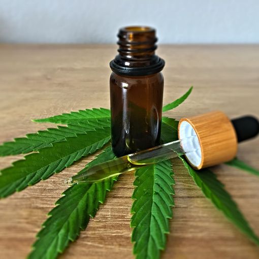 I benefici per la salute dei prodotti CBD ne aumentano la popolarità