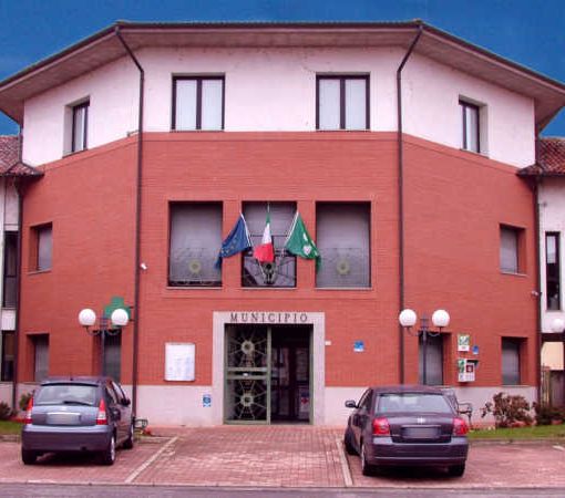 Sant’Angelo Lomellina, cittadino in difficoltà causa emergenza Covid-19? L’amministrazione lo assume