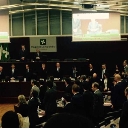 10.23, via al nuovo Consiglio Regionale della Lombardia