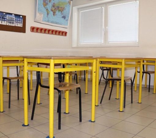 Abbiategrasso, due studenti postivi al Covid. Isolamento domiciliare per le loro classi
