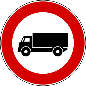 Lomello, annunciato un giro di vite contro il passaggio dei camion in paese