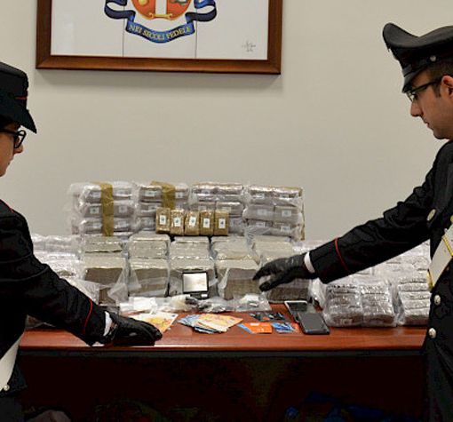 Novi Ligure: novanta chili di hashish in garage, due spacciatori in manette