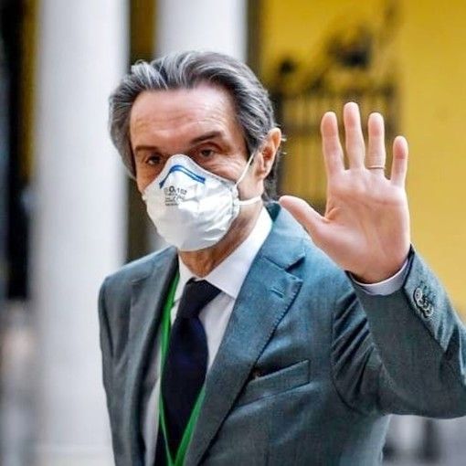 Un documento con le minacce a Fontana e alla sua famiglia depositato in Procura a Milano