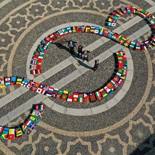Vigevano, presentata &quot;La Bandiera del Mondo 1+1=3&quot;