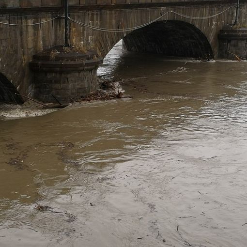 Maltempo, il Po sale di 3,5 metri in 24 ore.  Lago Maggiore a oltre 160% riempimento