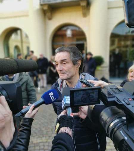 Fontana: &quot;Situazione peggiora, nuova stretta sino al 15 aprile&quot; Multe da 5000 euro per chi trasgredisce